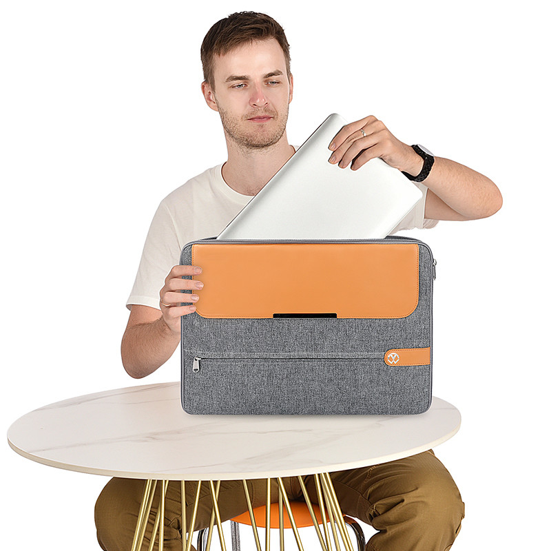 La douille d'ordinateur ordinateur portable fait sur commande d'affaires de 15,6 pouces met en sac la couverture en cuir de sac à main d'ordinateur portable de dames